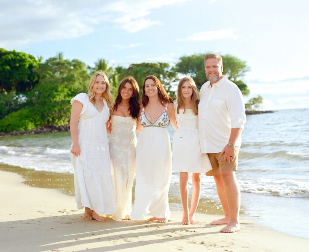 Allison Pendroy family portrait by Sterling Batson, photographer in Kona, Hawaii