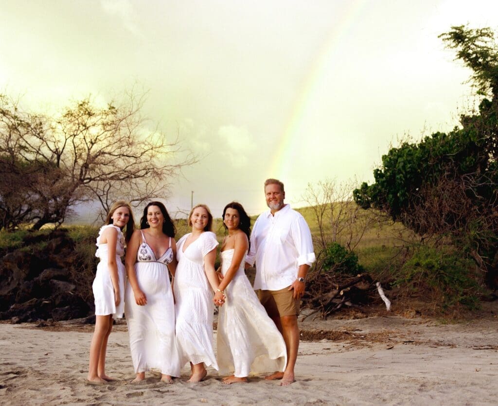 Allison Pendroy family portrait by Sterling Batson, photographer in Kona, Hawaii