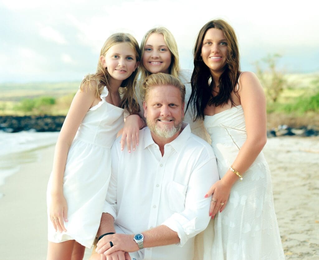 Allison Pendroy family portrait by Sterling Batson, photographer in Kona, Hawaii